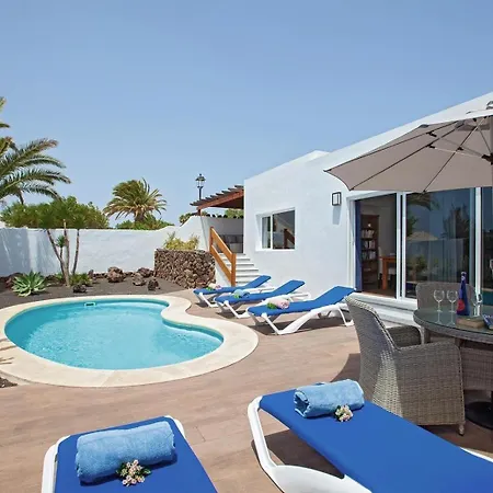 Esencia * Πουέρτο Ντελ Κάρμεν